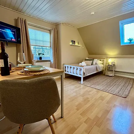 Business-apartment - 2 Baeder, Ruhig, Parkplatz Wlan