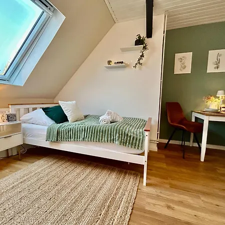 Business-apartment 2 Schlafzimmer Parkplatz, Wlan Kiel