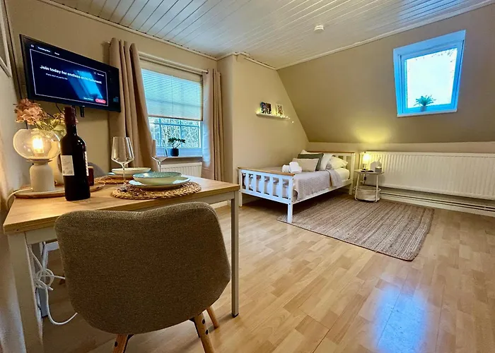 Business-apartment - 2 Baeder, Ruhig, Parkplatz Wlan